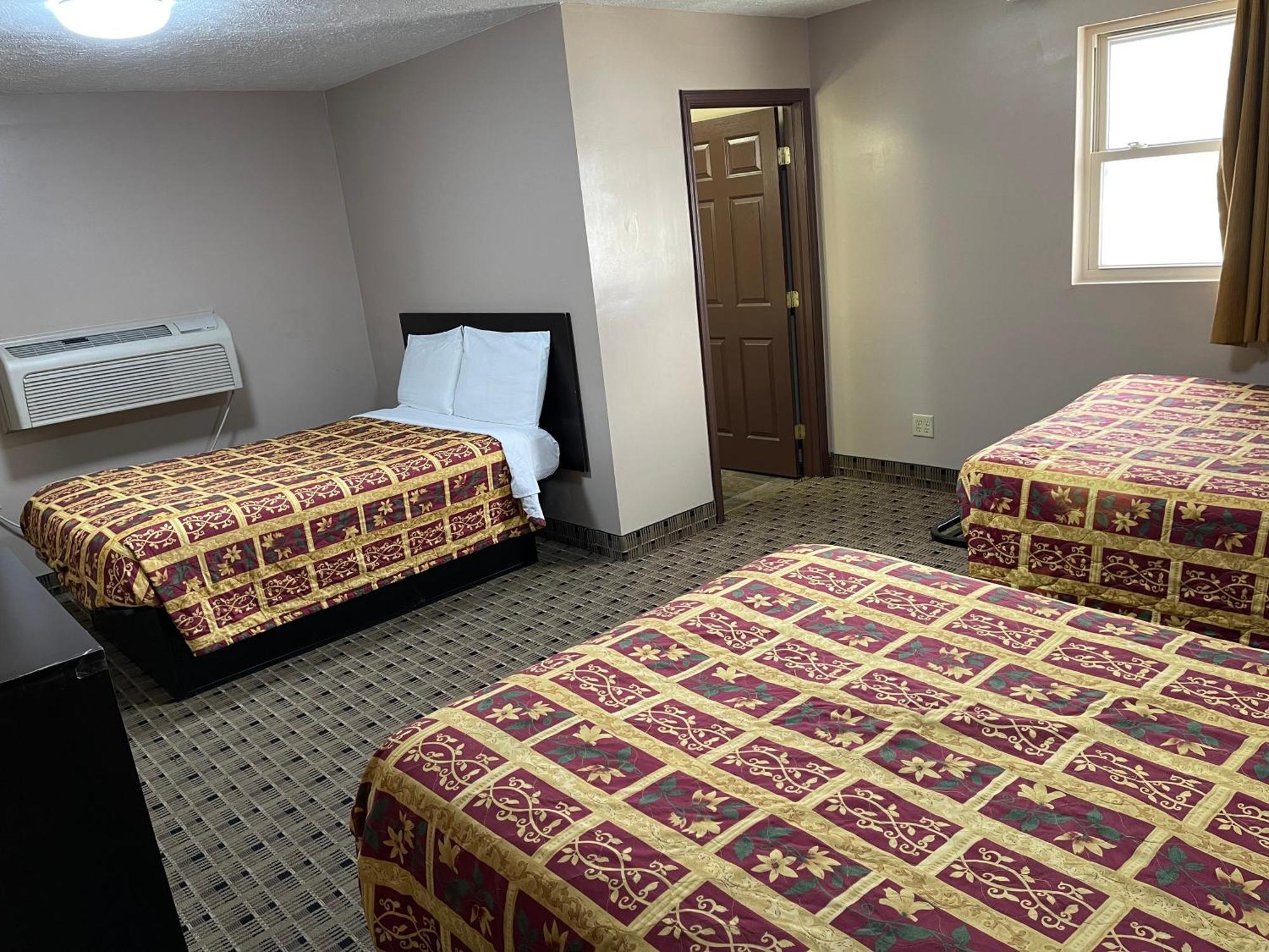 Economy Inn & Suites Ashtabula Ngoại thất bức ảnh
