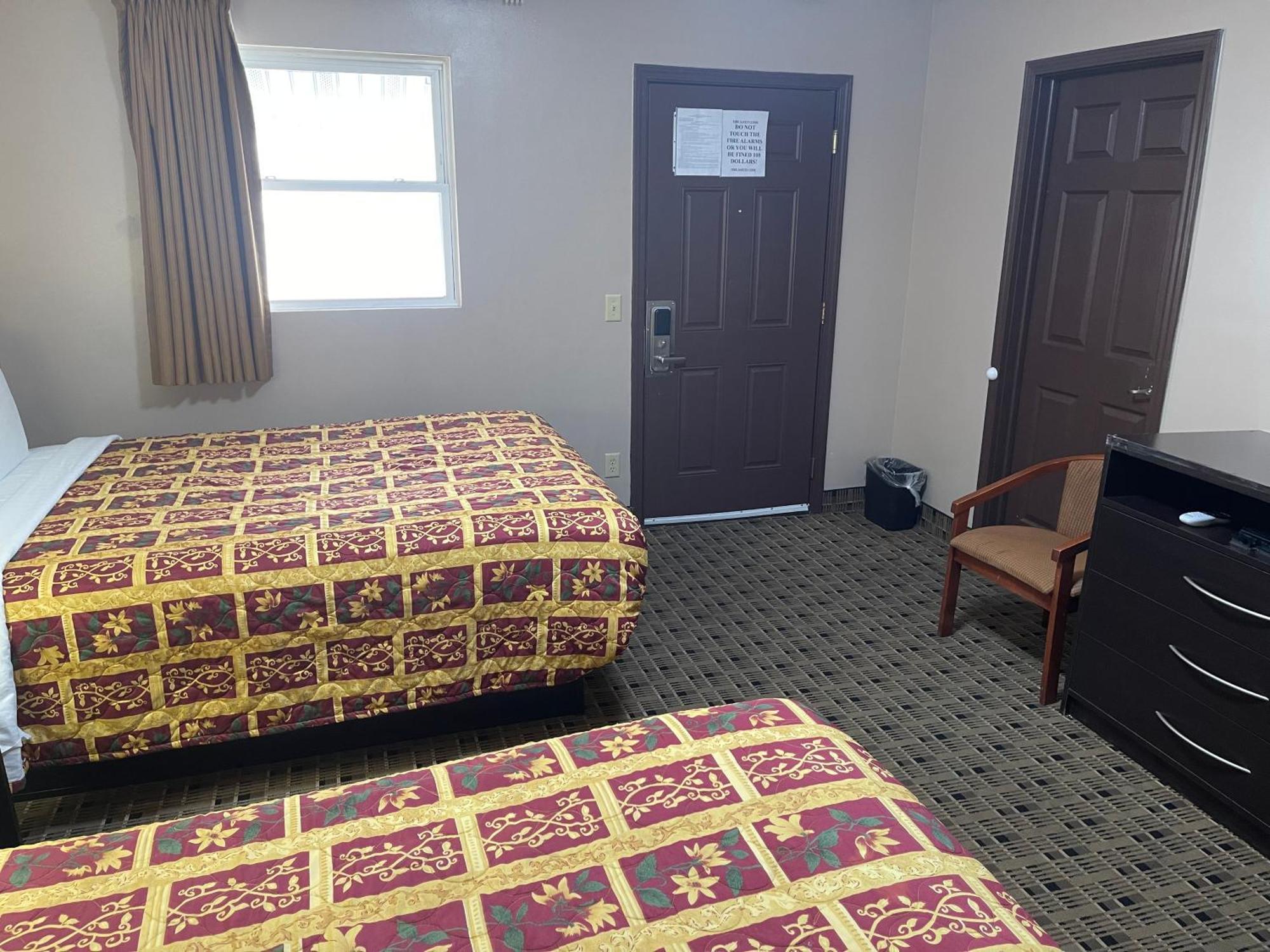 Economy Inn & Suites Ashtabula Ngoại thất bức ảnh