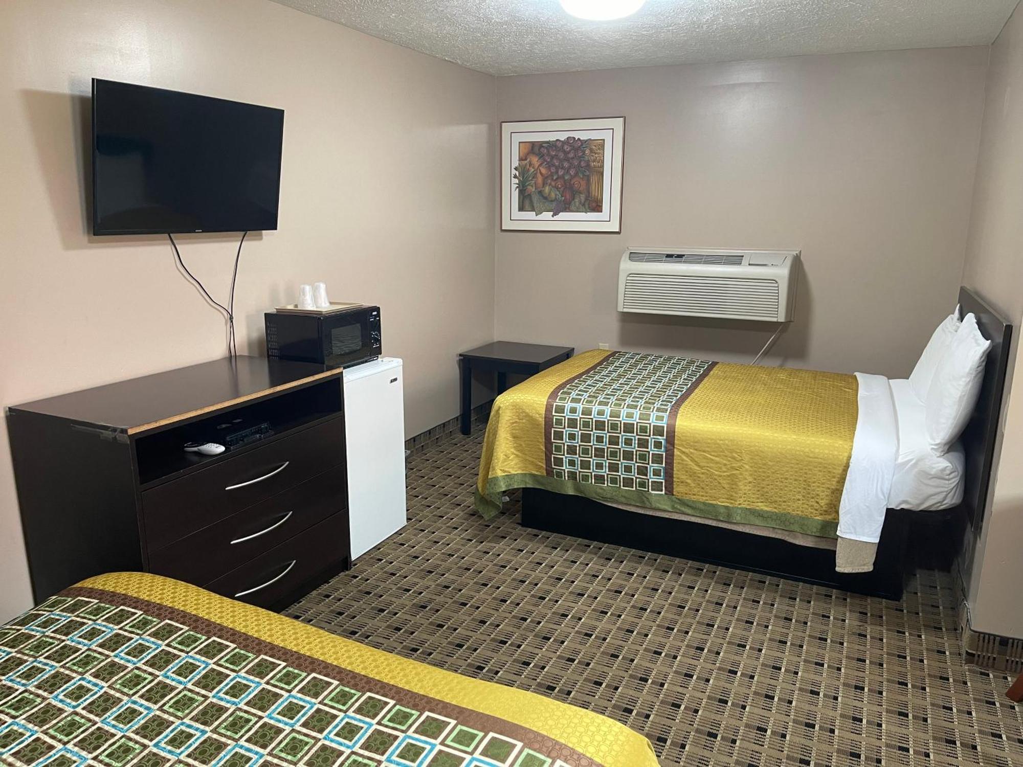 Economy Inn & Suites Ashtabula Ngoại thất bức ảnh